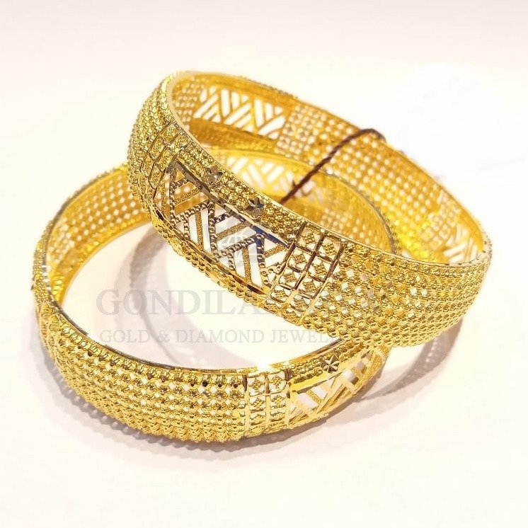 20kt gold bangle gbg58